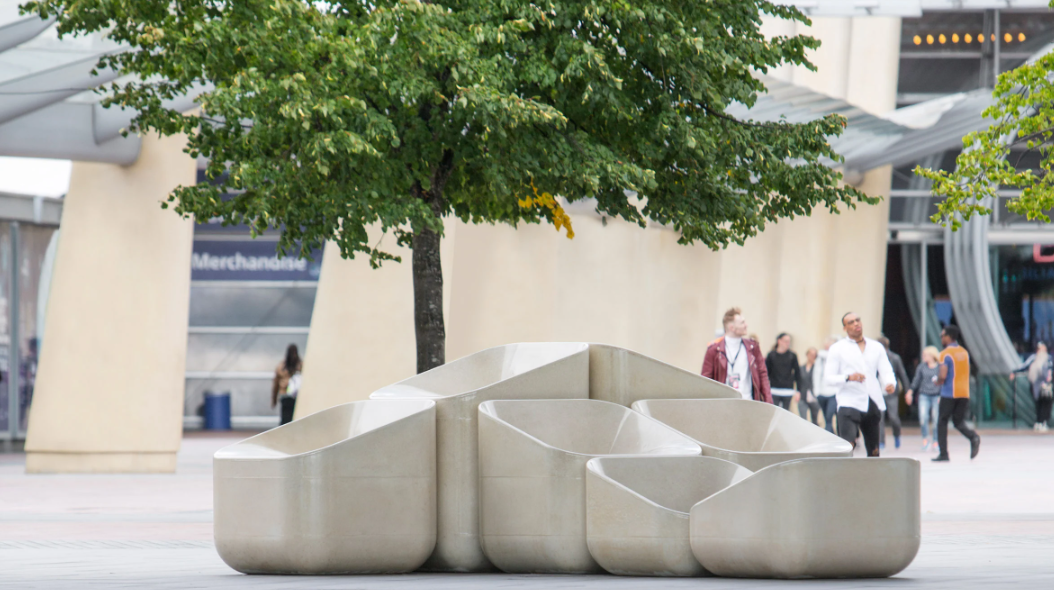 Urban Furniture Design in Concrete: A Modern and Durable Approach